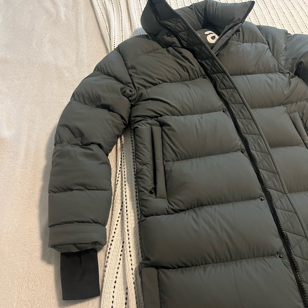 Aritzia The super Puff Long Size Xs
